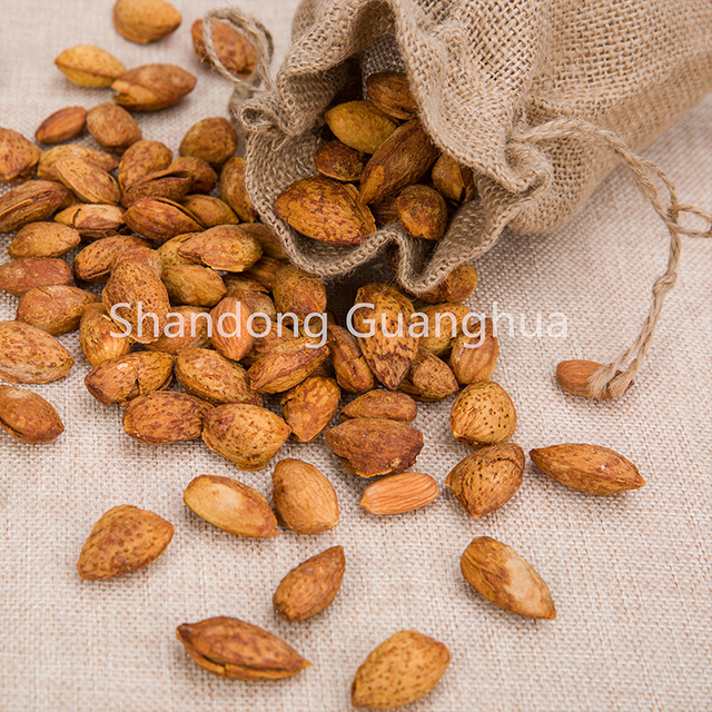 Roasted Almond With High Grade