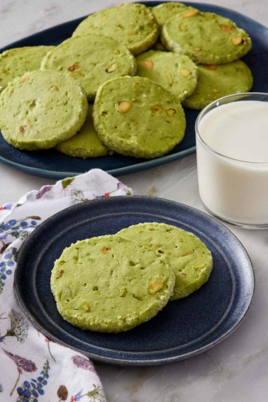 Pistachio Matcha Cookies