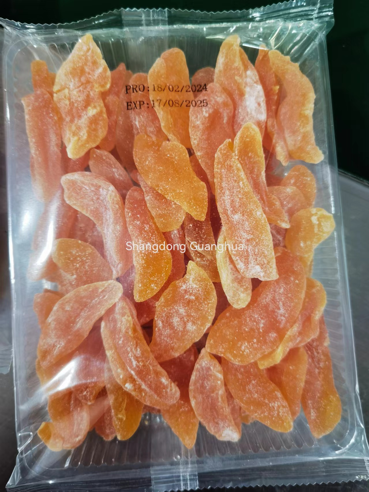 Dried yellow peach