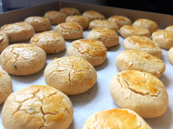 Peanut Butter Shortbread Cookies