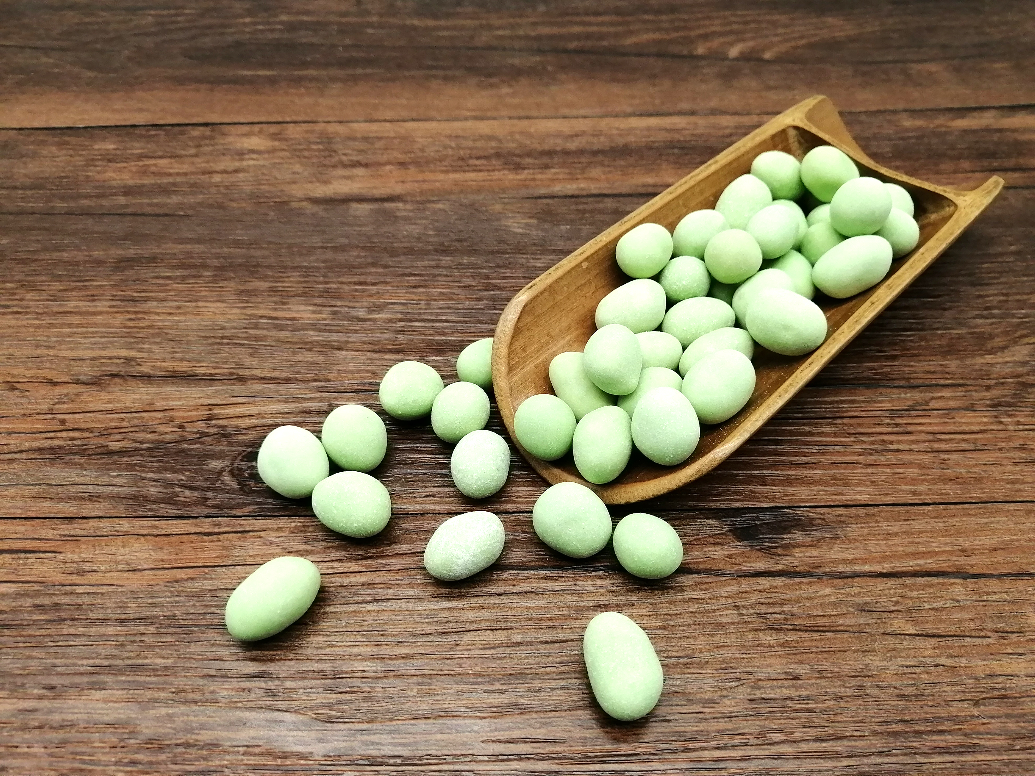 WASABI COATED PEANUTS